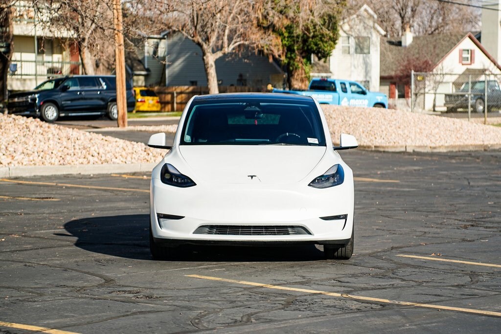 2023 Tesla Model Y Performance photo 2