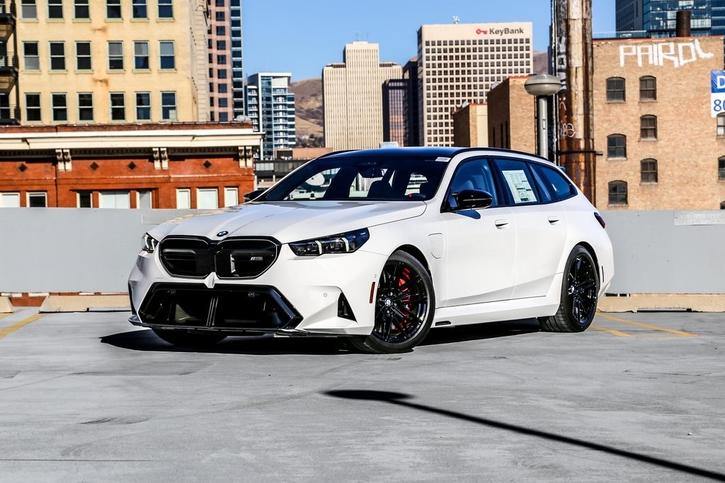 2026 BMW M5 Base's photo