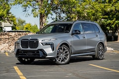 2025 BMW X7 M60i SUV