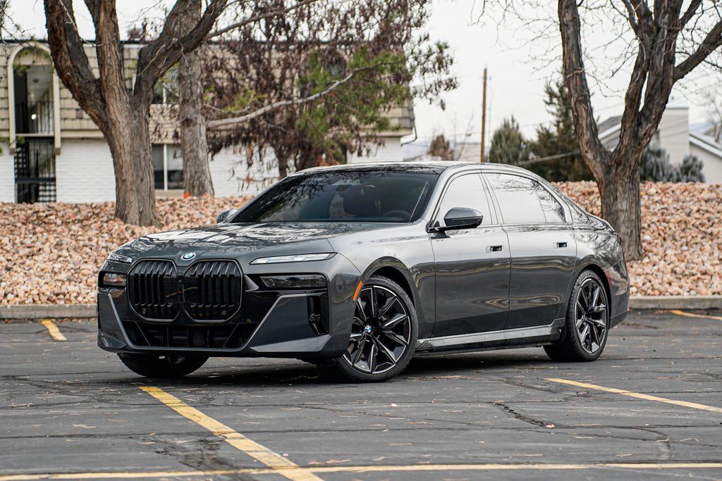 2026 BMW i7 xDrive60 Sedan's photo