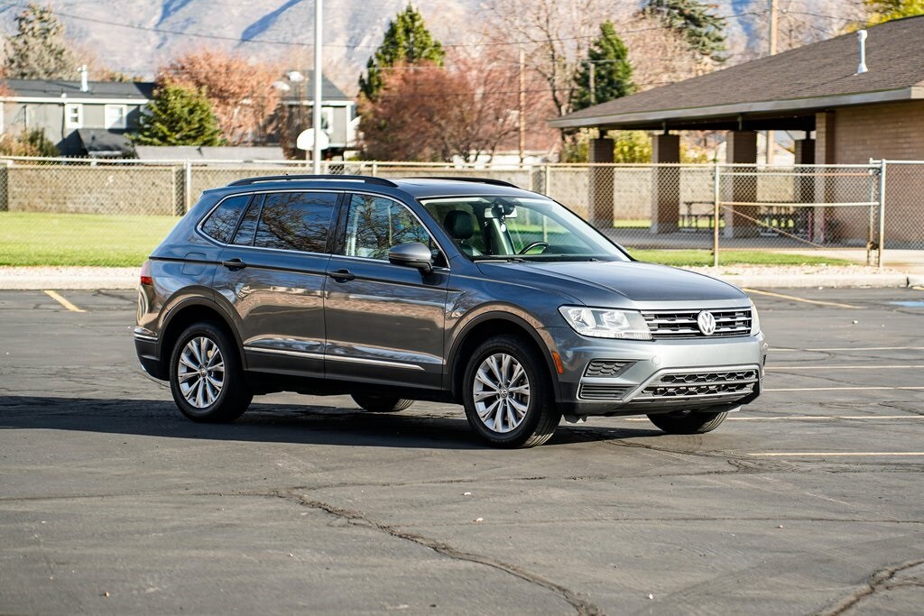2018 Volkswagen Tiguan SE photo 3