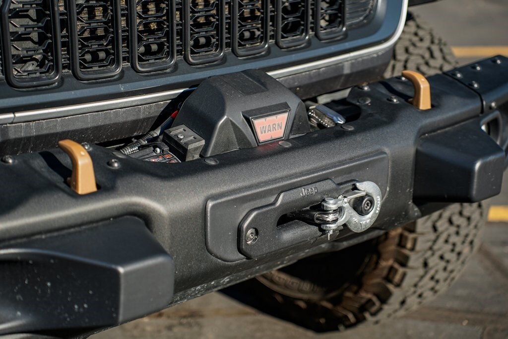 2024 Jeep Wrangler Rubicon 392 photo 3