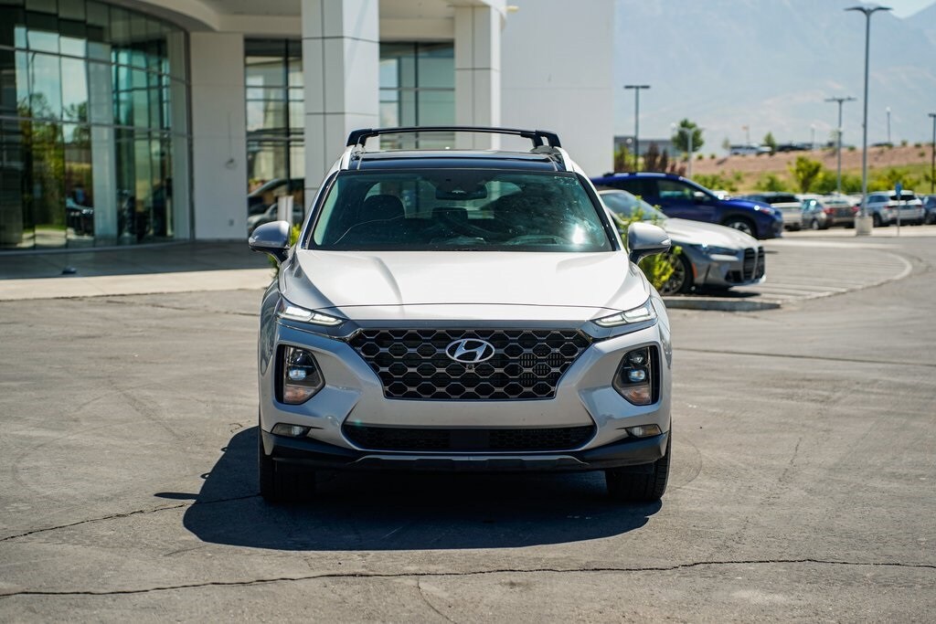 2020 Hyundai Santa Fe Limited 2.0T photo 2