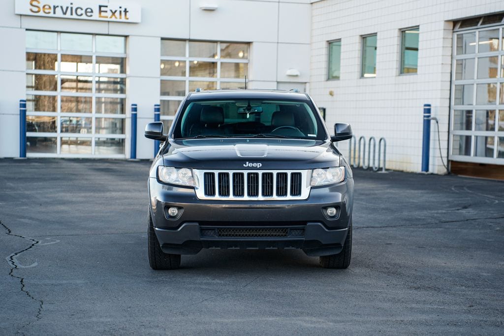 Used 2011 Jeep Grand Cherokee Laredo with VIN 1J4RR4GG1BC636185 for sale in Murray, UT