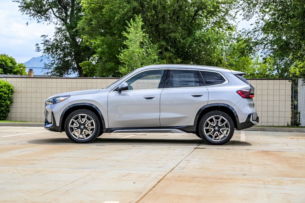 2025 Bmw X1 XDrive28i photo 3