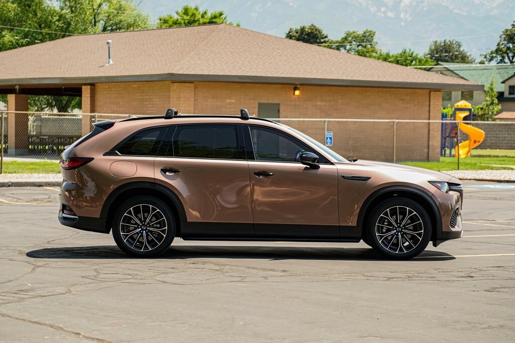 2025 Mazda CX-70 Premium Plus photo 2