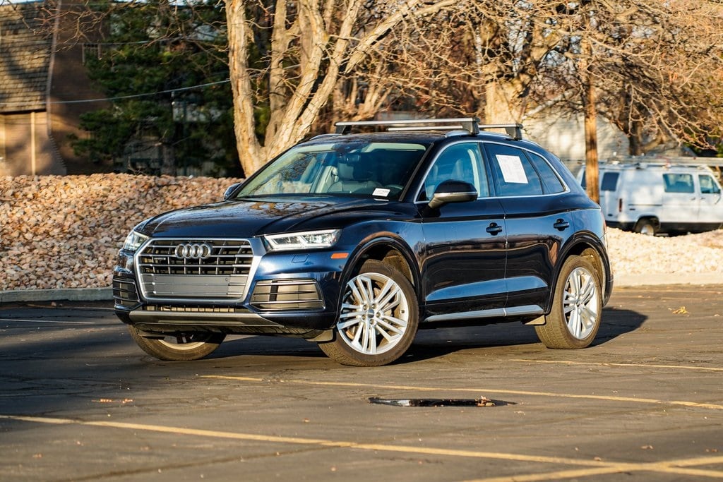 2018 Audi Q5 Premium Plus's photo