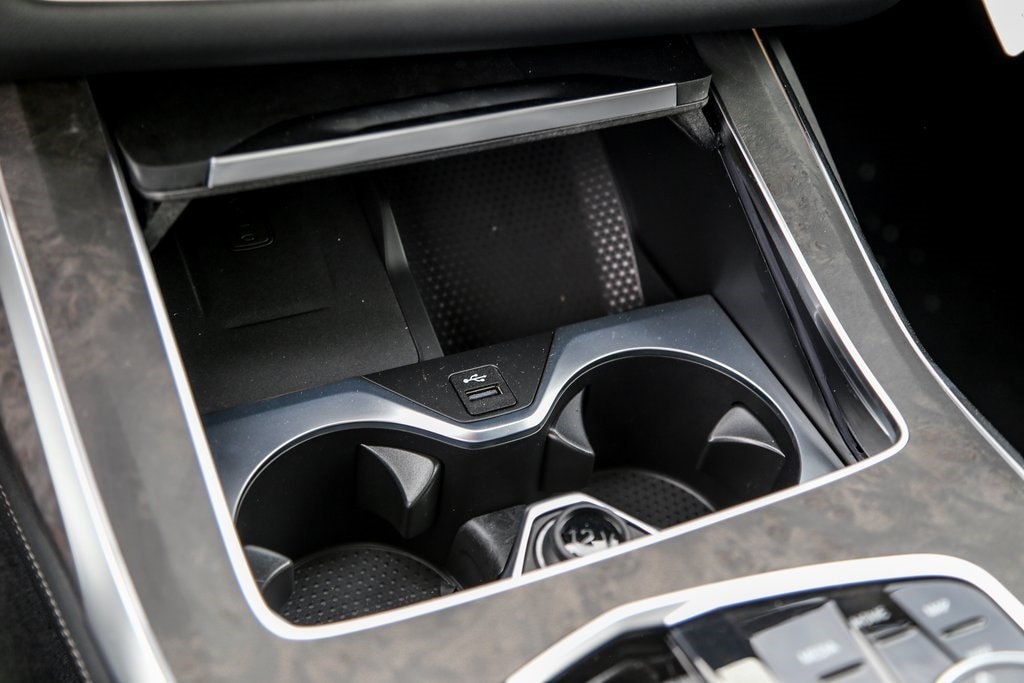 2026 BMW X7 40i - Photo 16