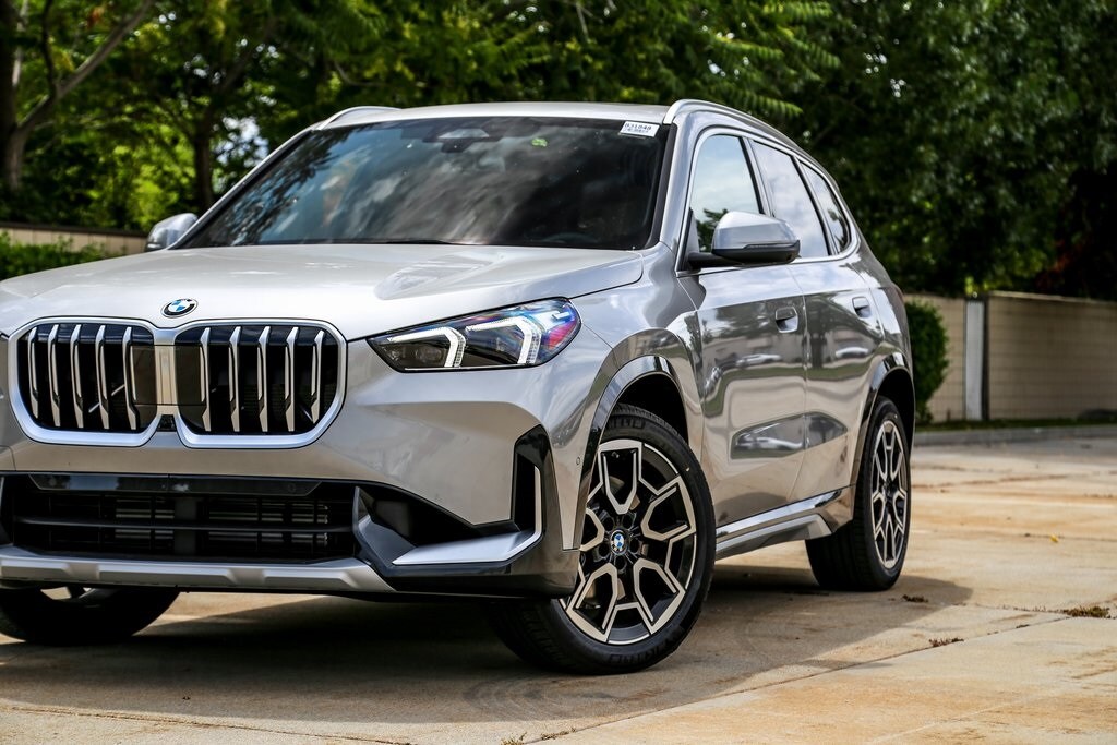 2025 Bmw X1 XDrive28i photo 2