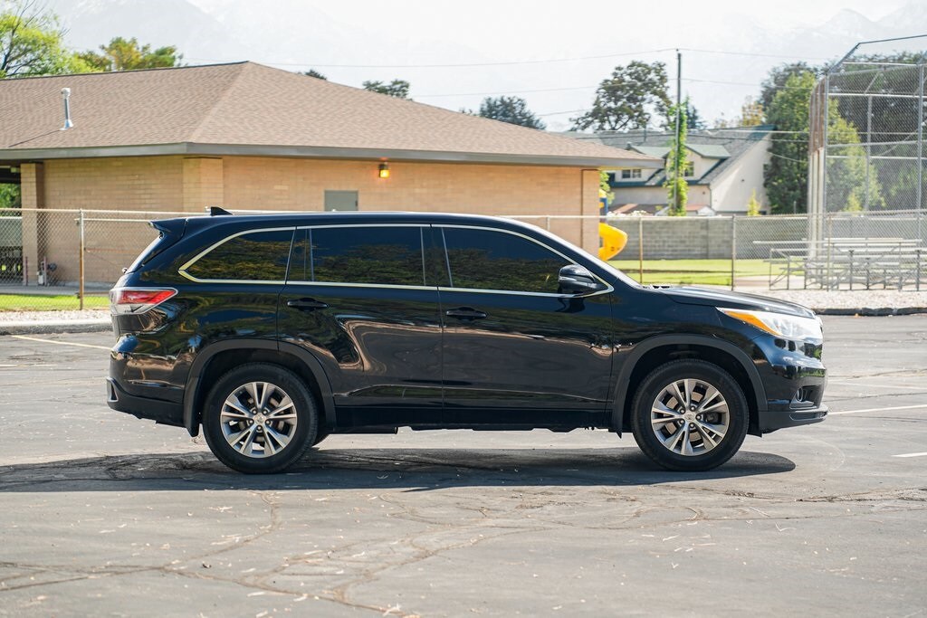 2015 Toyota Highlander Base Hybrid photo 4