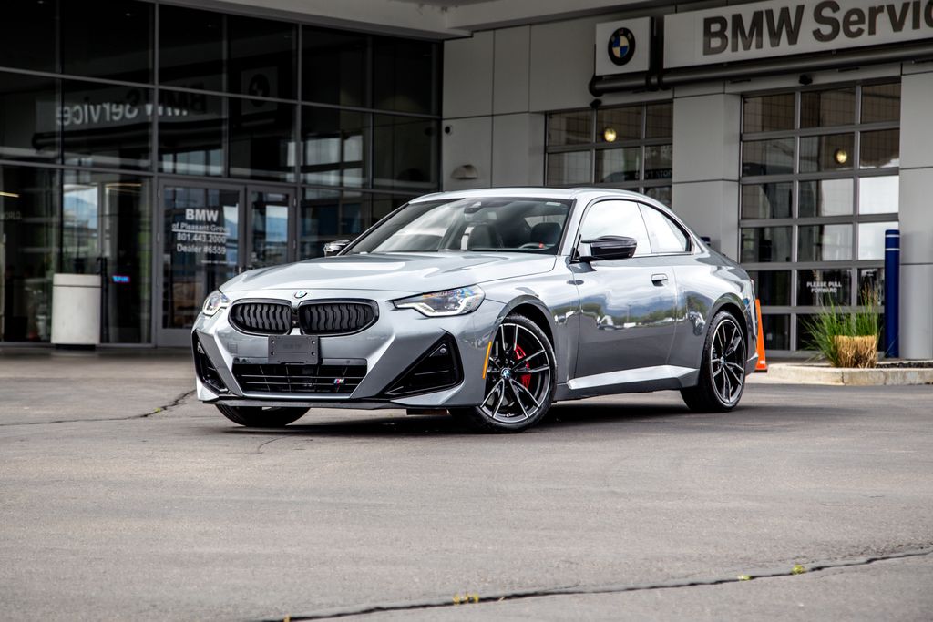 2026 BMW 2 Series M240i xDrive Coupe's photo