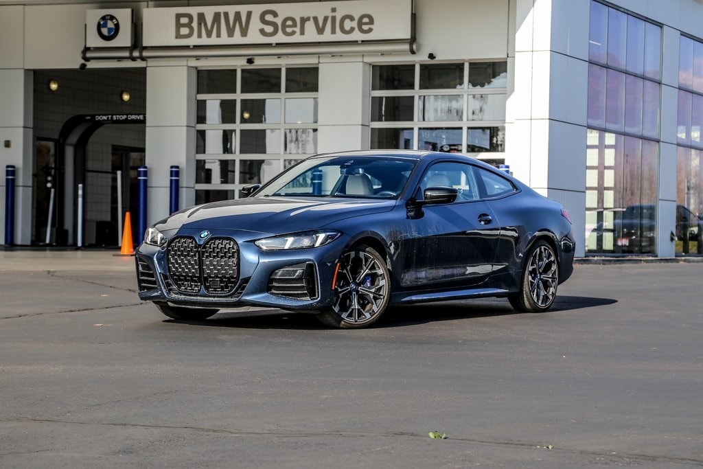 2025 BMW 4 Series 430i's photo