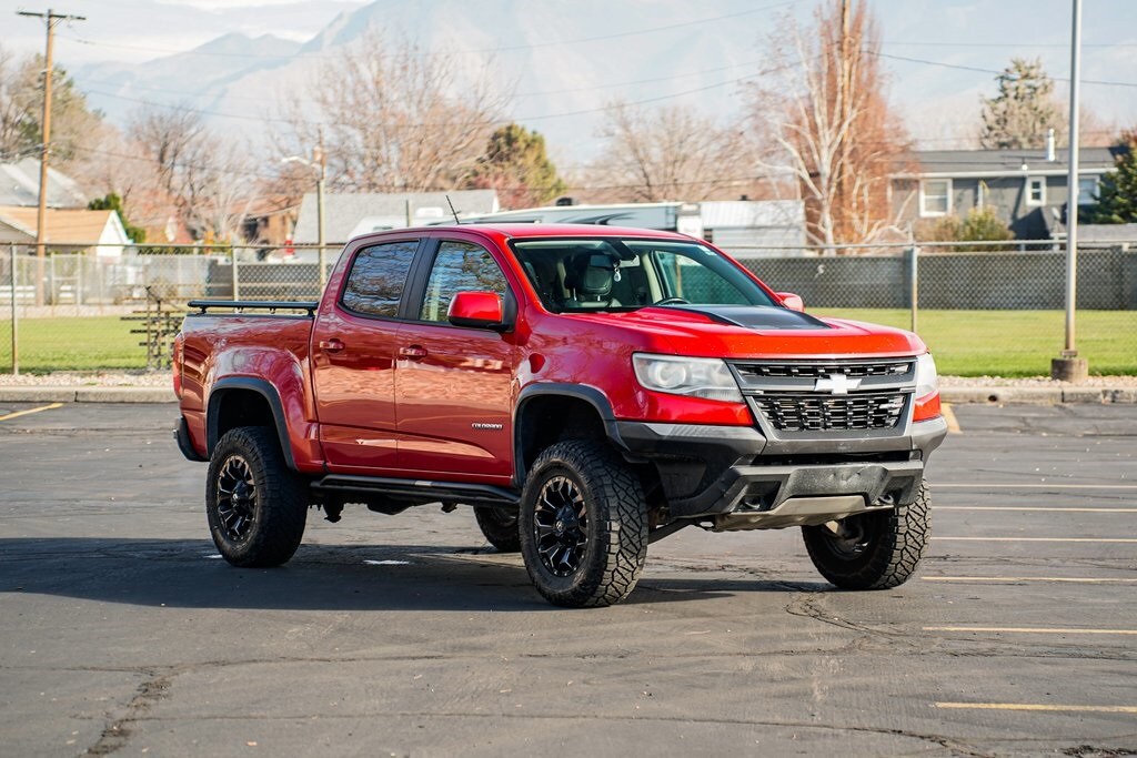 2017 Chevrolet Colorado ZR2 photo 3