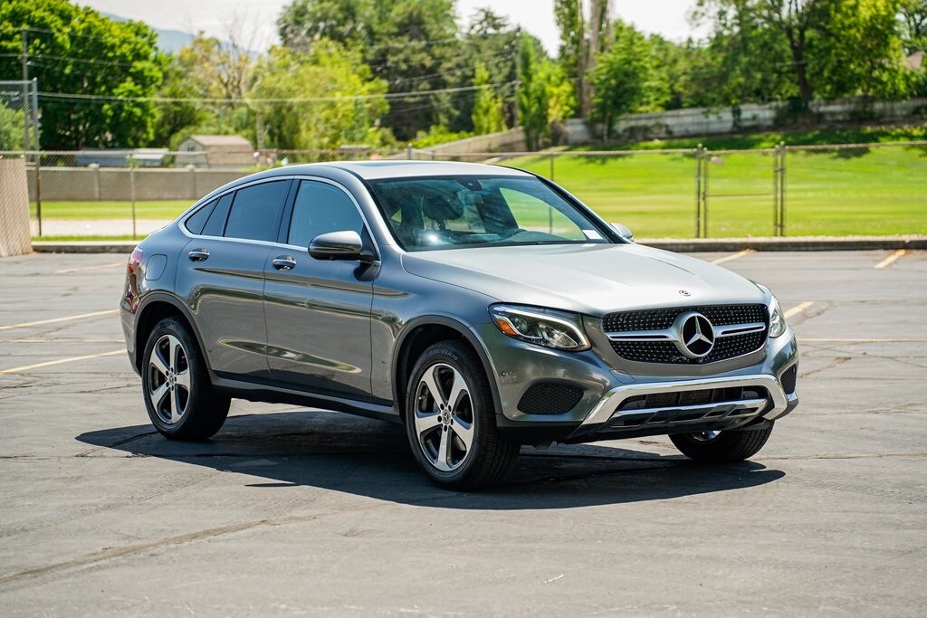 2018 Mercedes Benz GLC 300 4MATIC Coupe photo 3