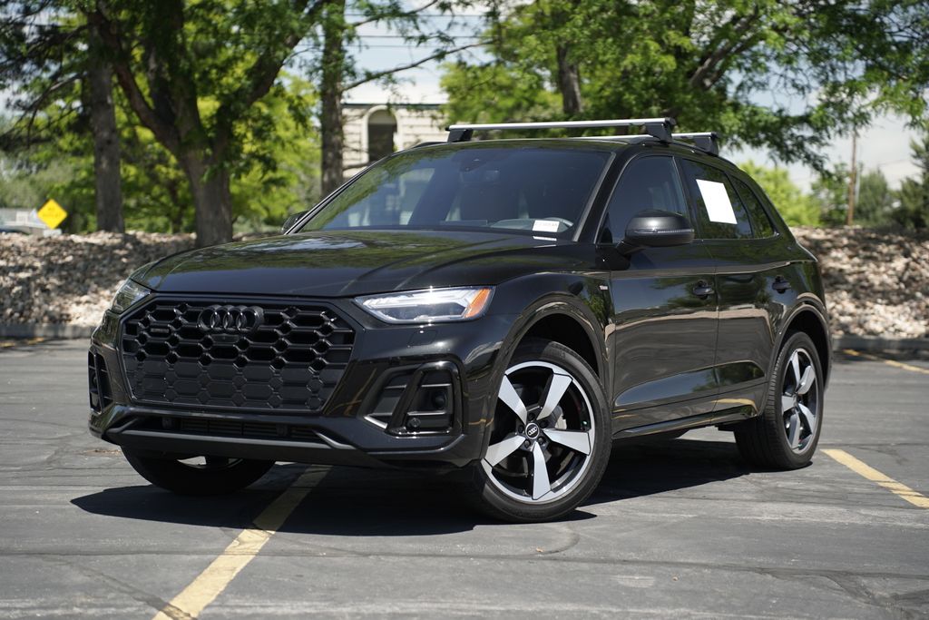 2023 Audi Q5 45 Prestige's photo