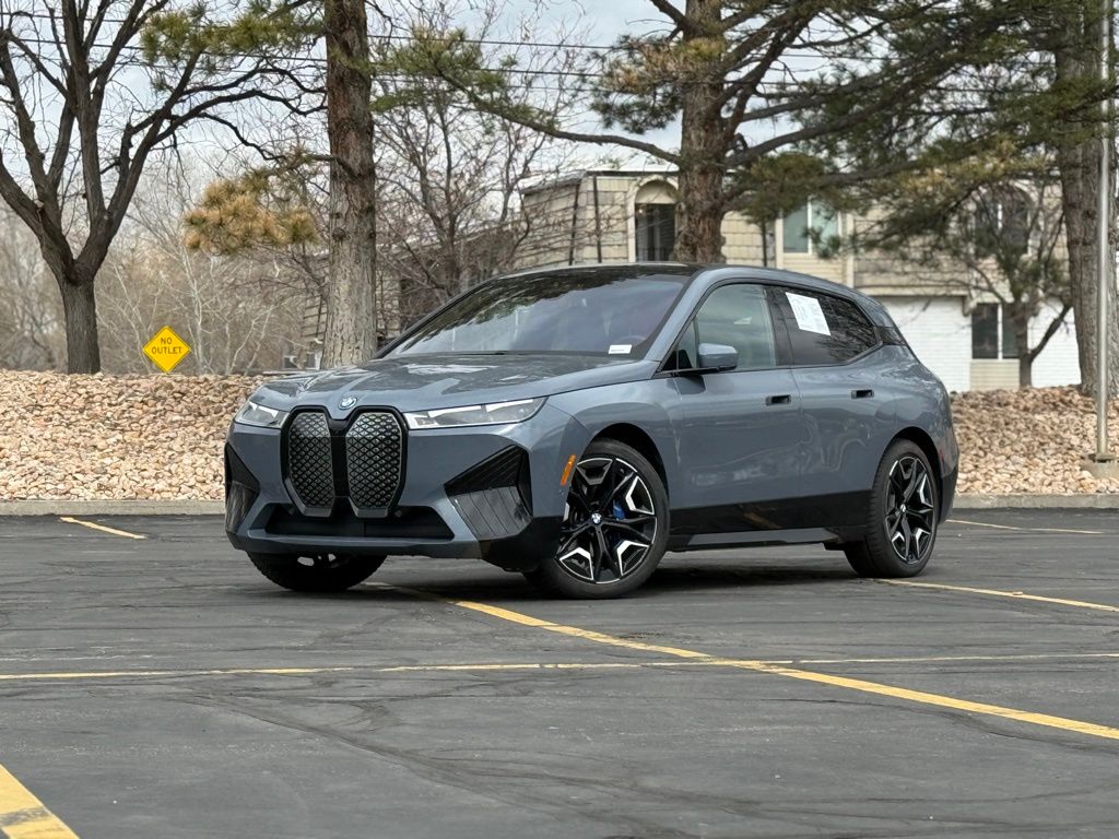 2025 BMW iX - Image 1