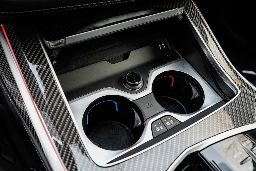 2025 BMW X7 M60i - Photo 15