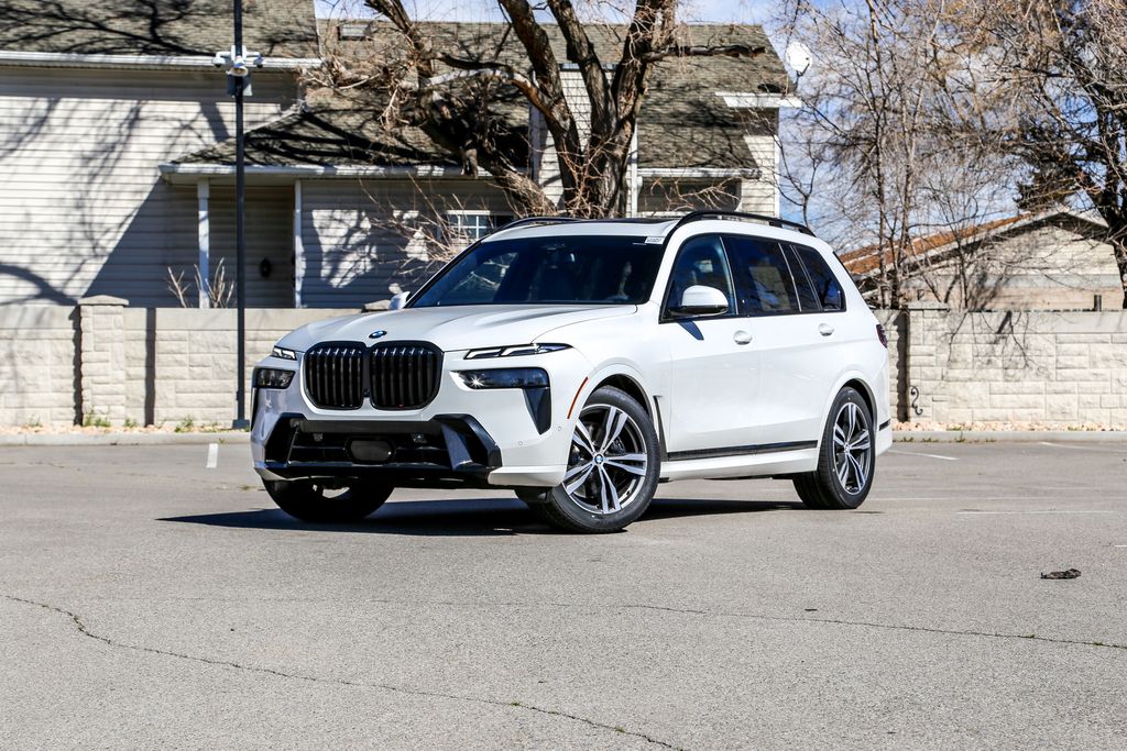 2026 BMW X7