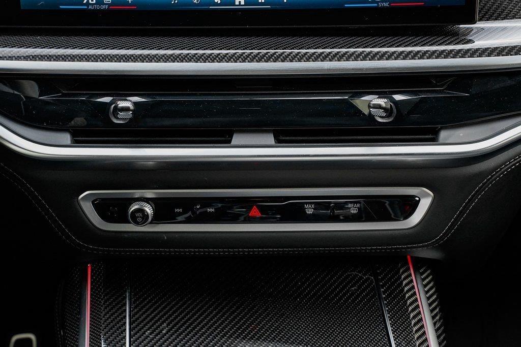 2025 BMW X7 M60i - Photo 14