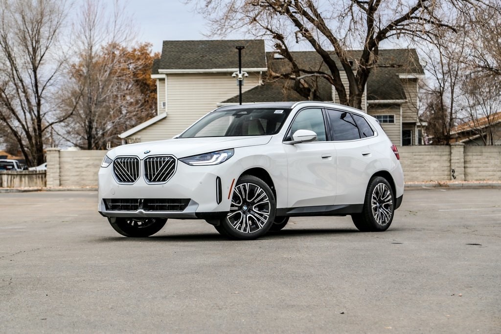 2026 BMW X3 30's photo