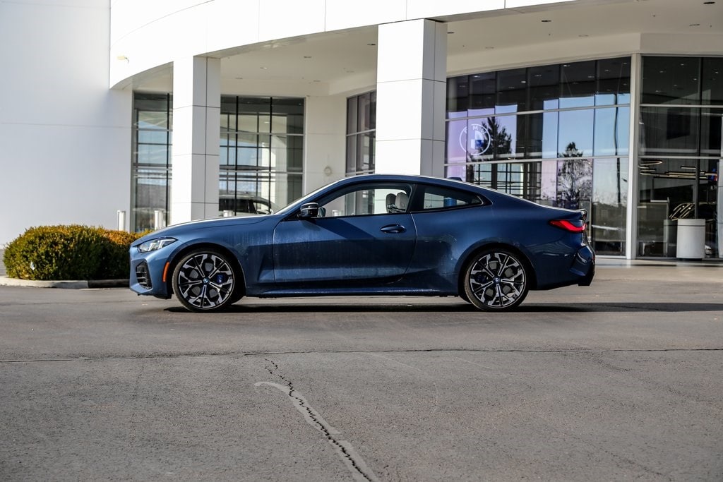 2025 Bmw 430i xDrive photo 2