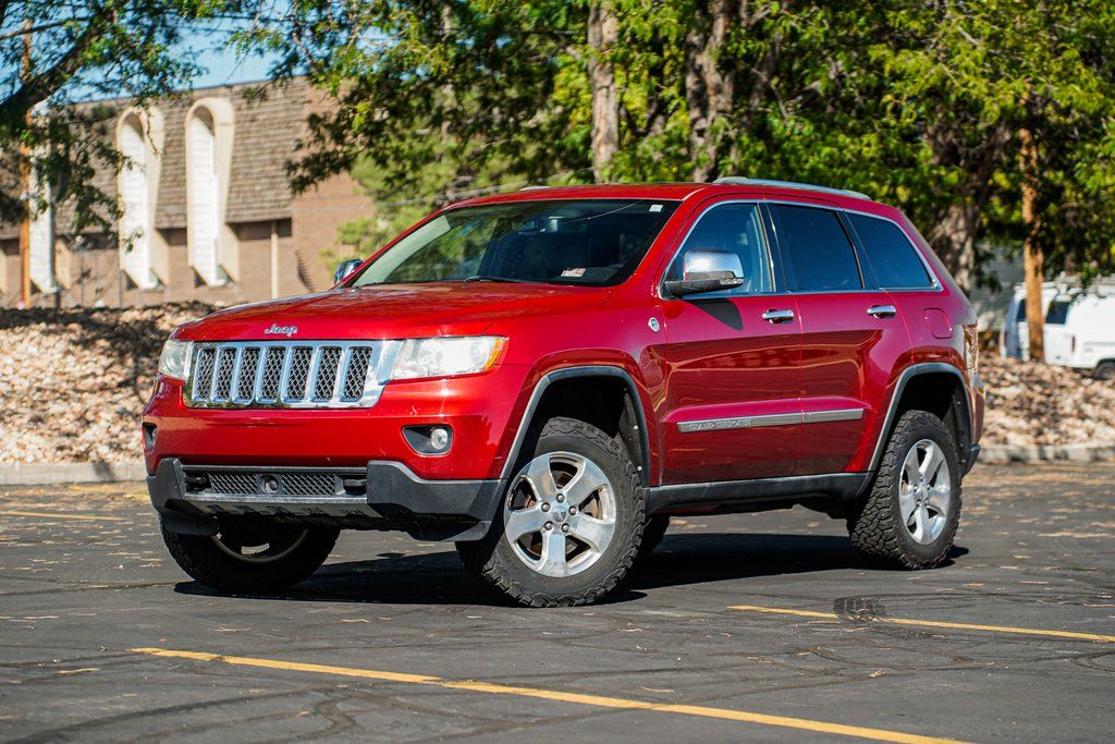2011 Jeep Grand Cherokee Overland 4WD's photo