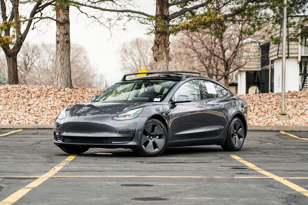 2023 Tesla Model 3 Base