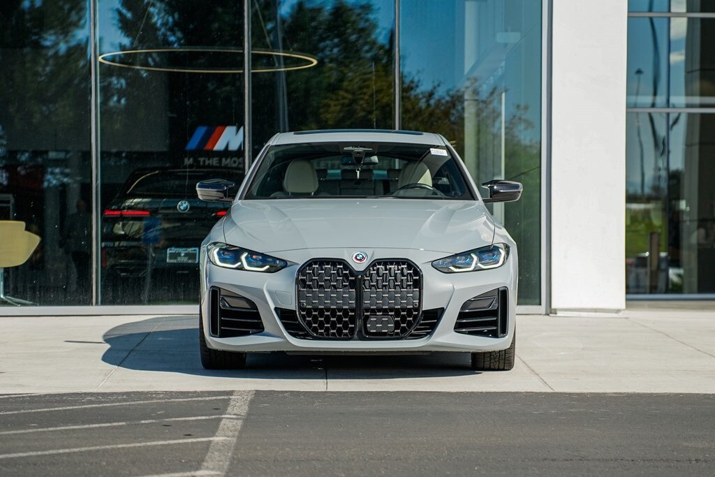 2023 Bmw M440i xDrive photo 2