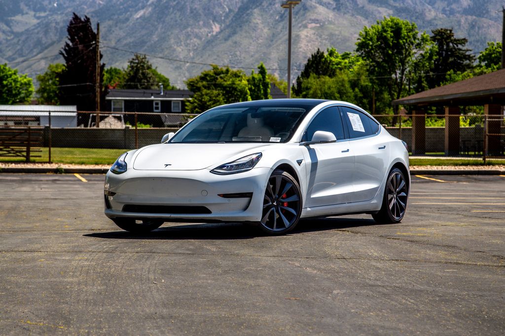 2020 Tesla Model 3 Performance Dual Motor All-Wheel Drive's photo