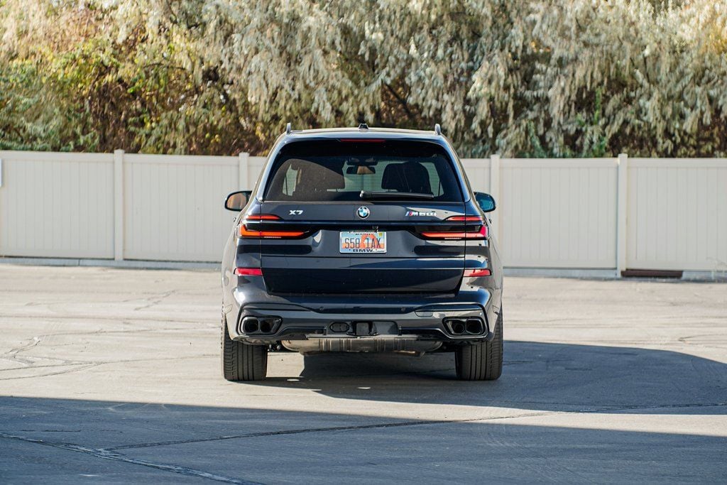 2025 BMW X7 M60i - Photo 6