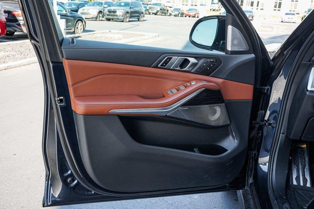 2025 BMW X7 M60i - Photo 9
