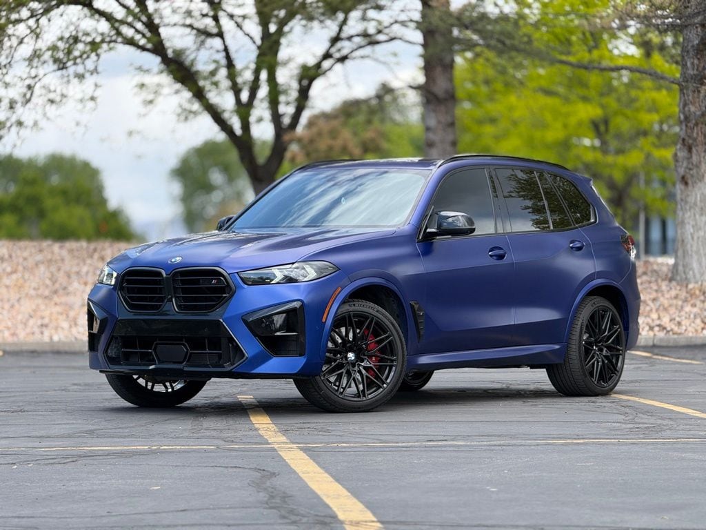2024 BMW X5 M Competition's photo