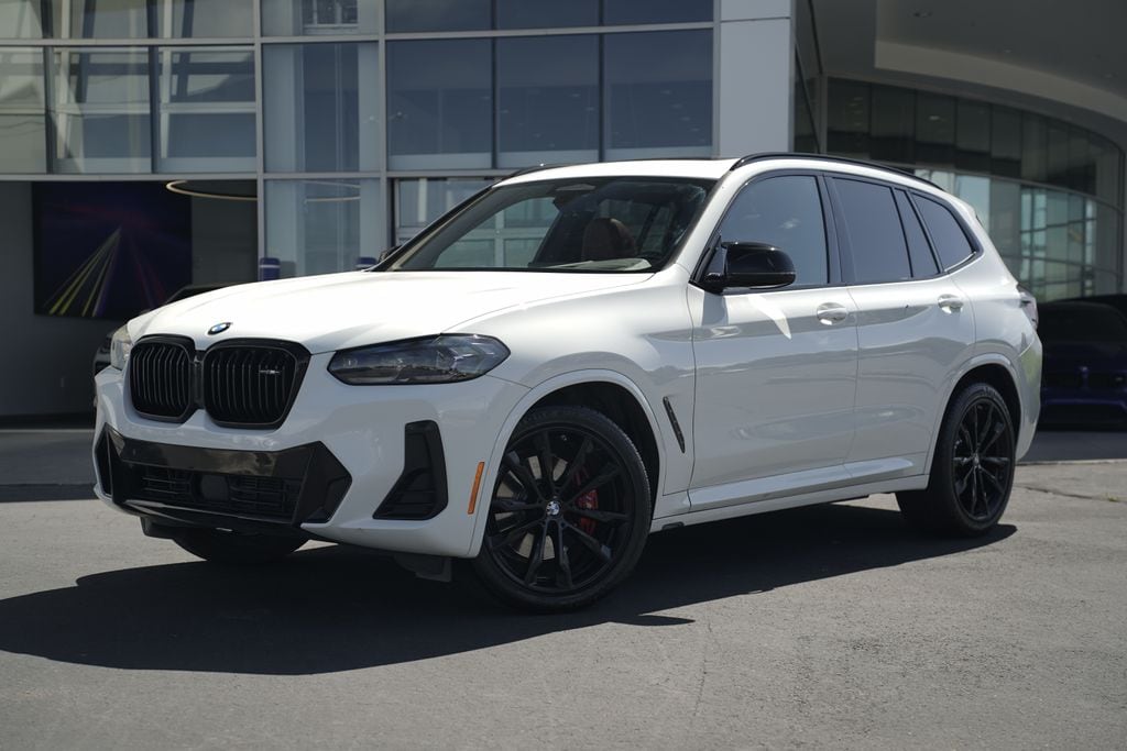 2023 BMW X3 M40i's photo