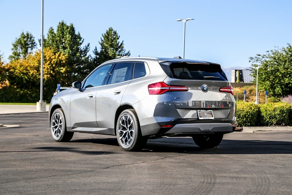2026 Bmw X3 photo 3