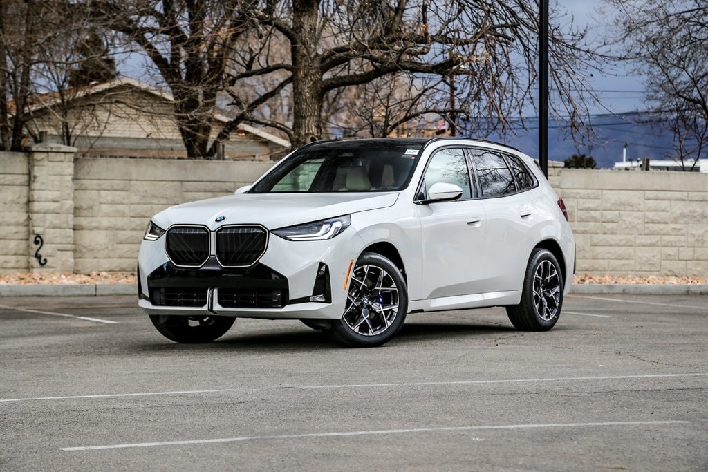 2026 BMW X3 30's photo
