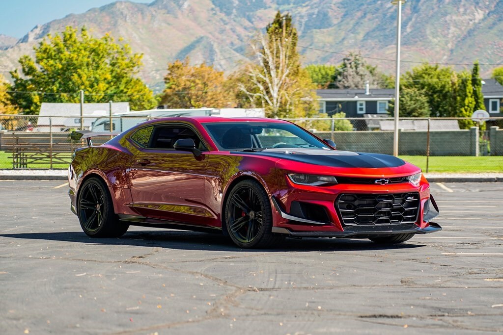 2021 Chevrolet Camaro ZL1 photo 3