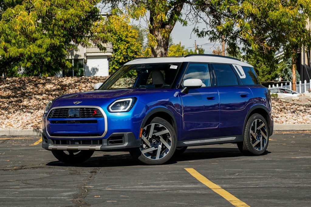 2025 MINI Countryman