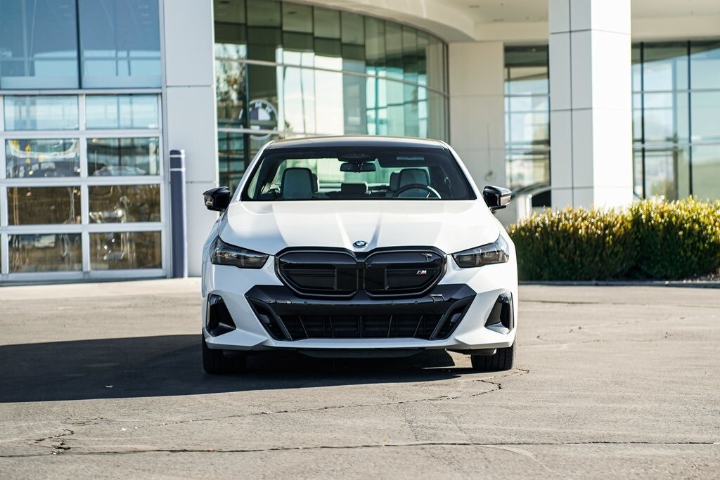 2025 Bmw i5 M60 photo 2