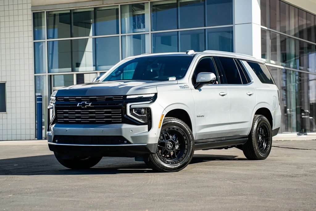 2025 Chevrolet Tahoe High Country's photo