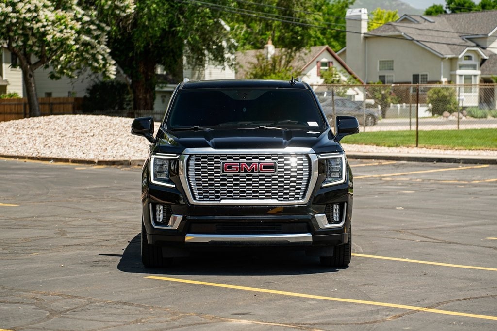 Used 2021 GMC Yukon Denali with VIN 1GKS2DKL8MR231087 for sale in Murray, UT