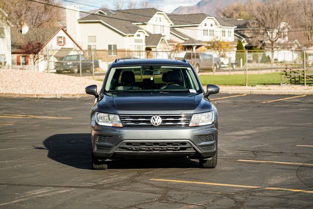 2018 Volkswagen Tiguan SE photo 2