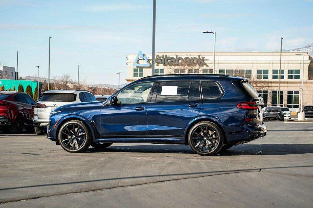 2025 BMW X7 M60i - Photo 7