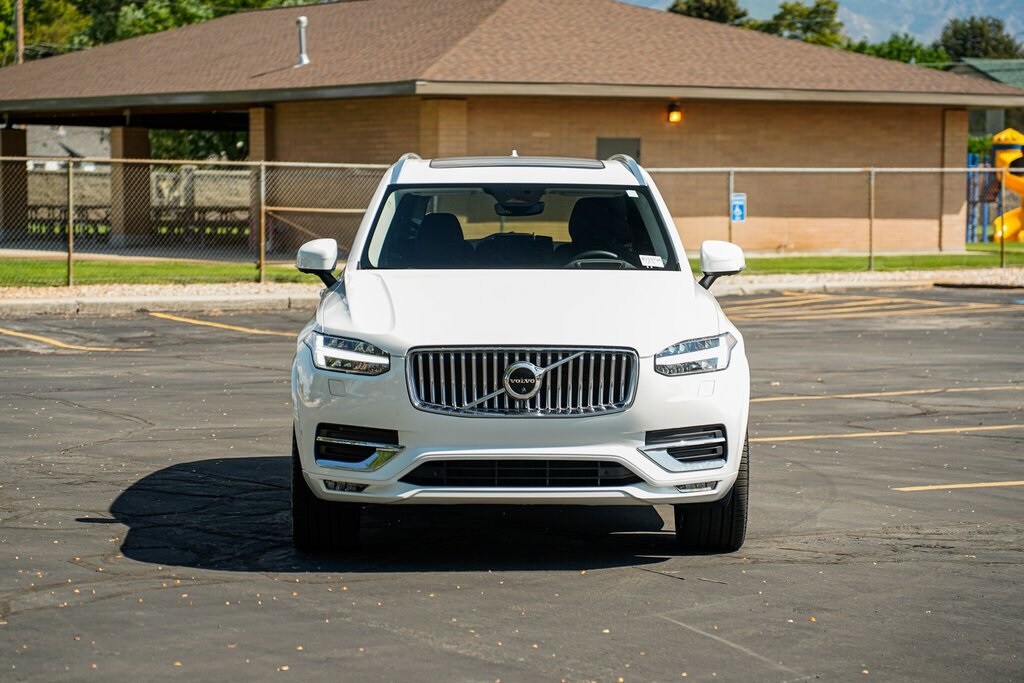 2024 Volvo XC90 Ultimate photo 2