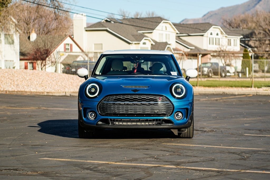 2022 Mini Clubman Base S ALL4 photo 2