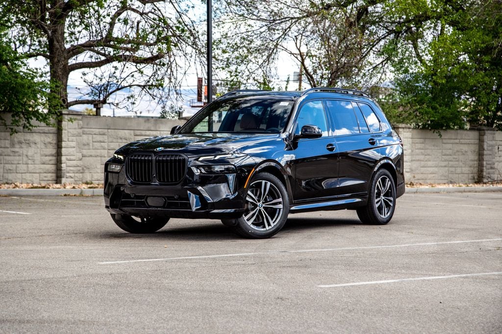 2026 BMW X7