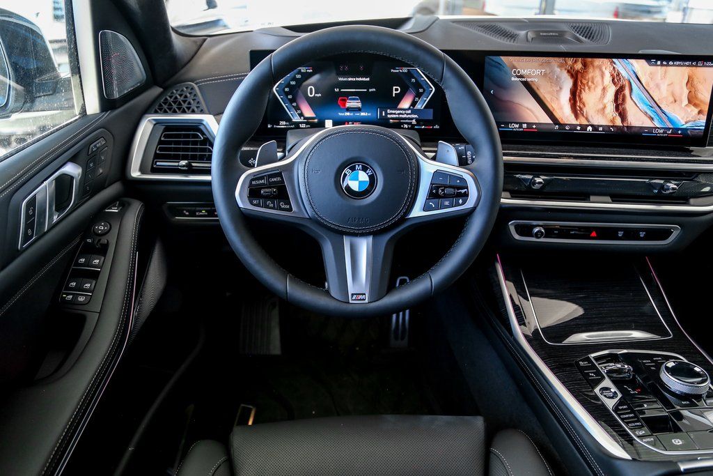 2026 BMW X7 40i - Photo 10