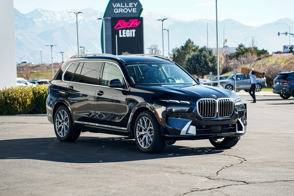 2026 Bmw X7 xDrive40i photo 3