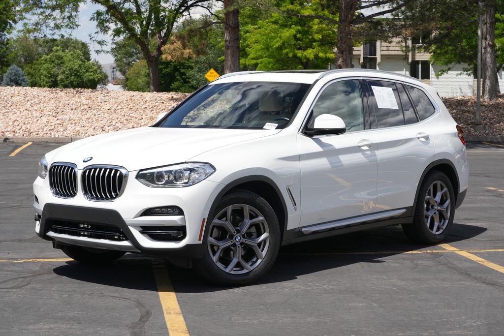 2021 BMW X3 xDrive30i's photo