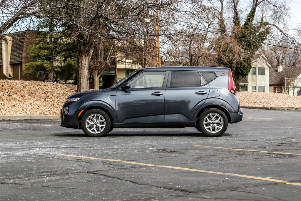 Used 2021 Kia Soul S Hatchback