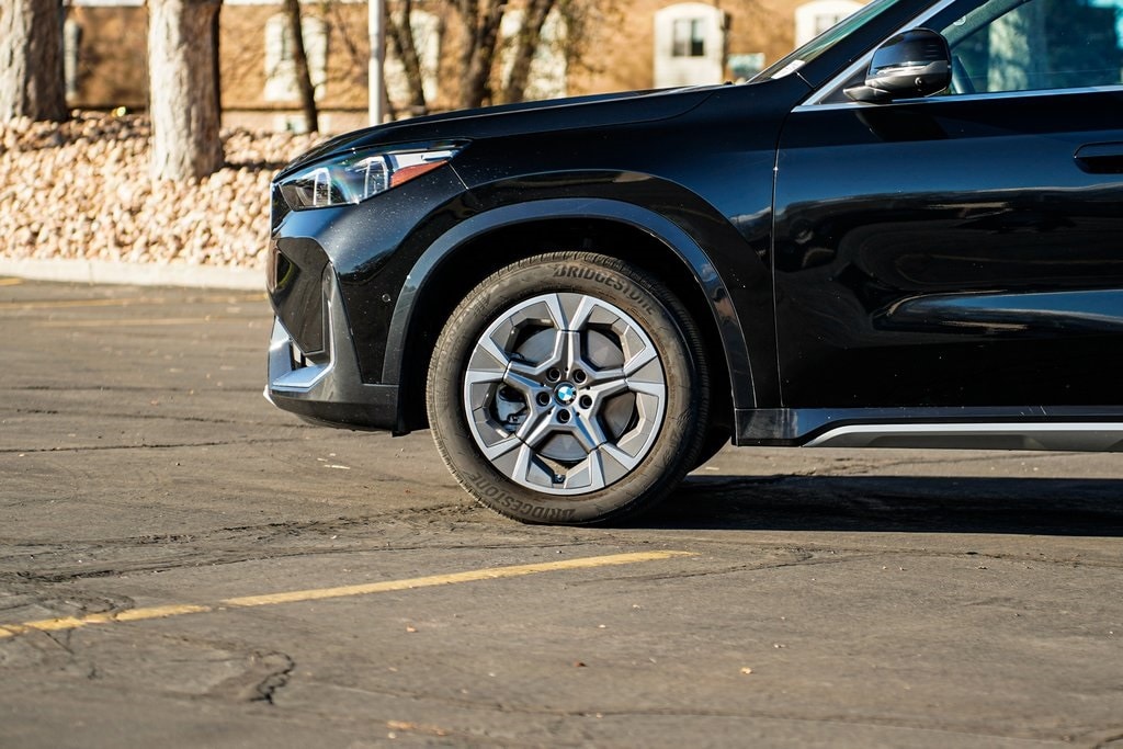 2025 Bmw X1 XDrive28i photo 3